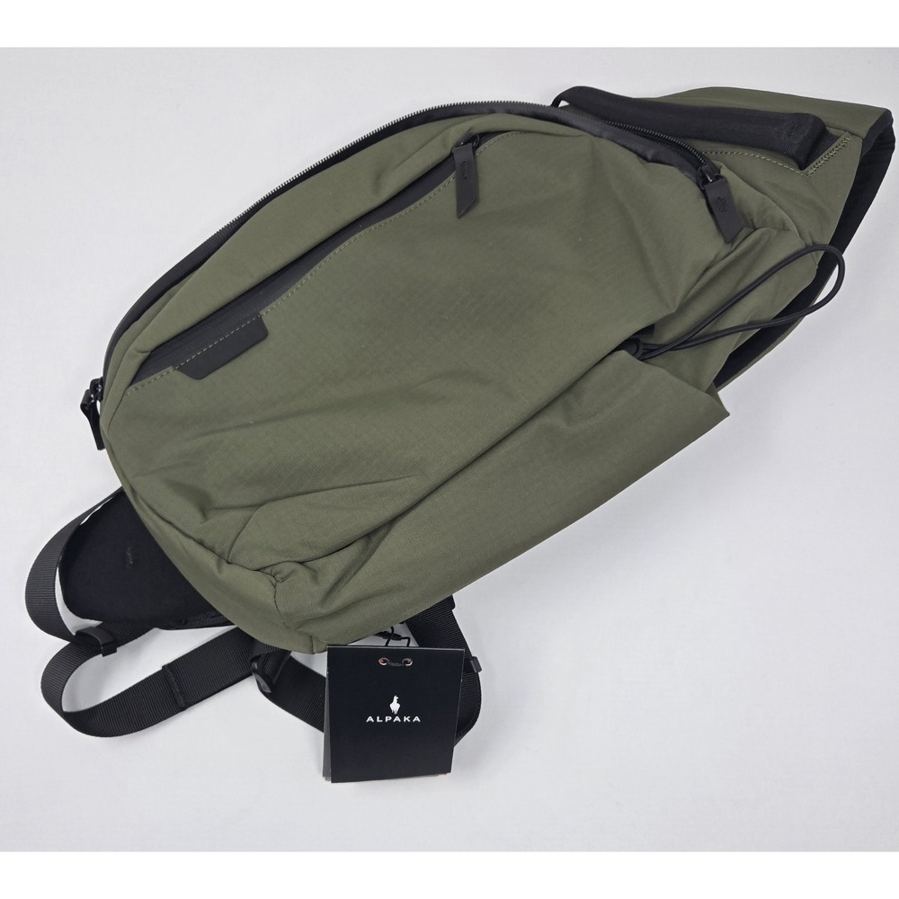 Alpaka Metro Crossbody (Right) Shoulder Travel Sling Bag Green NWT